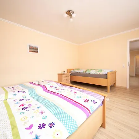Apartment Wohnung auf Bauernhof - Terrasse - Messe
